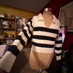 SHEIN Black & Cream Striped V-Neck Cropped Sweater